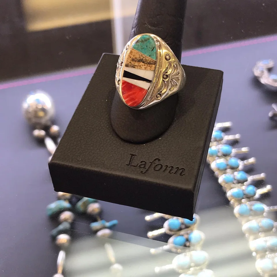 Jewelry photograph from the Mitchell Jewelers Instagram archive, photo 8